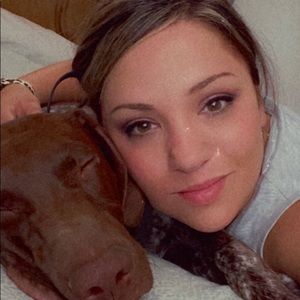 Meet your Posher, Lacey